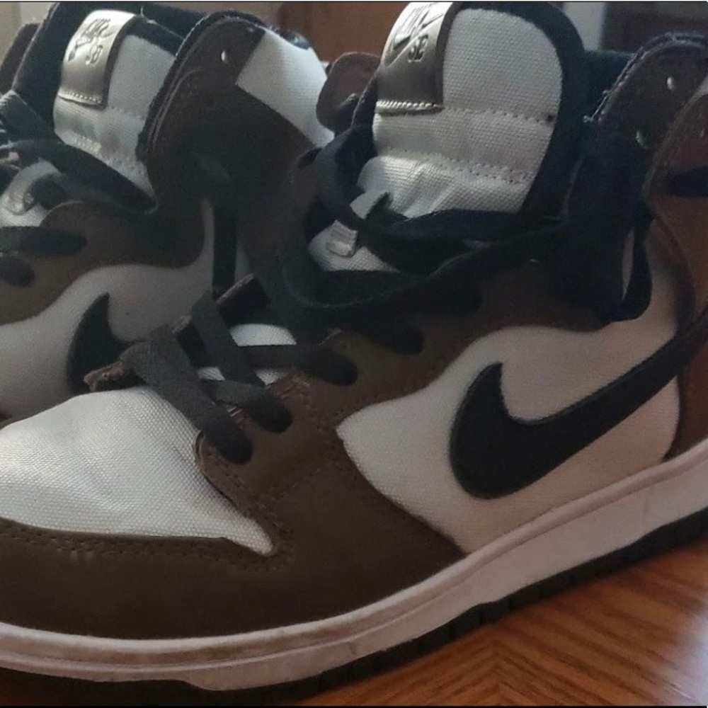 Nike Dunk High Brown sz 9.5